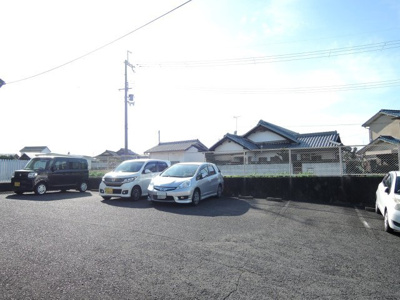 【駐車場】 | コンフィアンス