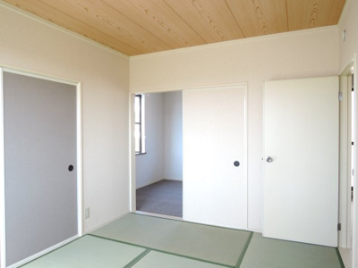 【内装】 | コンフィアンス