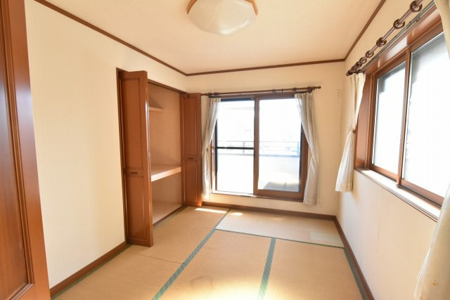 北本市宮内１丁目　中古一戸建ての和室|2階和室
