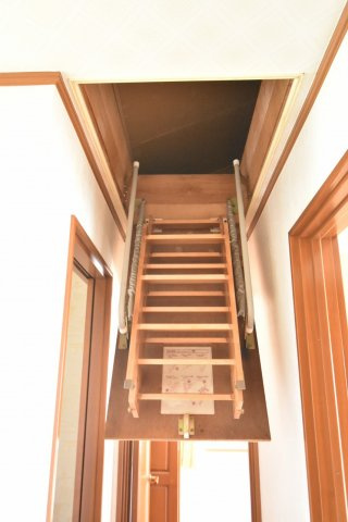 北本市宮内１丁目　中古一戸建ての収納|小屋裏収納