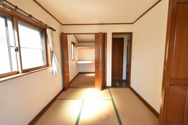 北本市宮内１丁目　中古一戸建ての和室|2階和室
