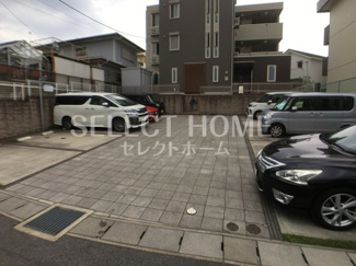 【駐車場】 | 駐車場完備です