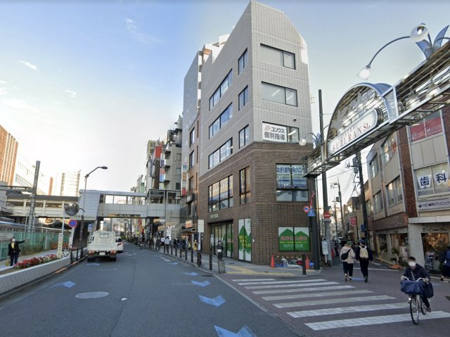 小山ビルの周辺