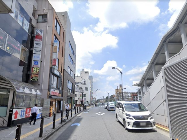 小山ビルの周辺