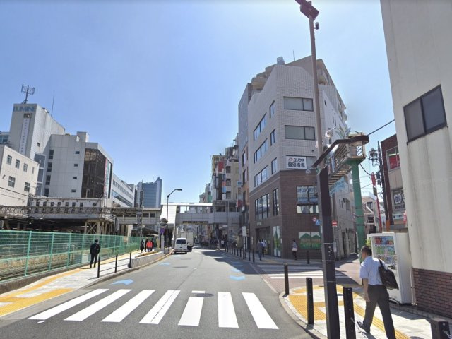 小山ビルの周辺