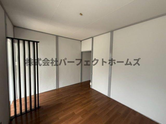 養父元町テラスハウス　賃貸の居間・リビング|ゆったりとしたリビングです
