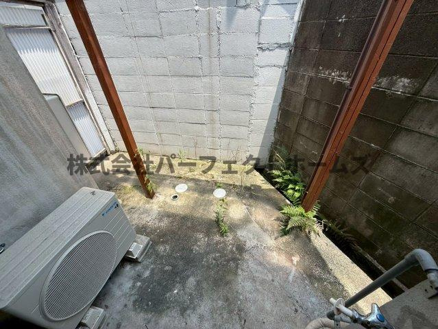 養父元町テラスハウス　賃貸の庭