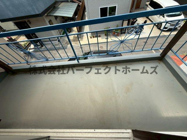 養父元町テラスハウス　賃貸のバルコニー|お洗濯にも便利なバルコニー付き