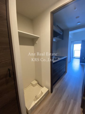 【設備】 | ルフォンプログレ天満橋 | 室内に洗濯機置場があります！上部に収納スペースもあり便利♪