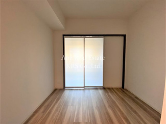 【居間・リビング】 | ルフォンプログレ天満橋 | 白を基調としたオシャレなお部屋♪
