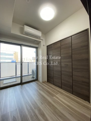 【居間・リビング】 | ルフォンプログレ天満橋 | エアコン付き！3.4帖の洋室です♪照明付き♪