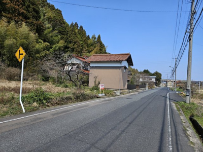 【前面道路含む現地写真】 | 鳥取市気高町下坂本 土地