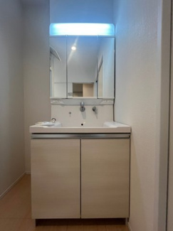 【独立洗面台】 | 鶴ヶ島市太田ヶ谷　新築分譲　東武東上線『鶴ヶ島駅』徒歩21分　【南小学区】