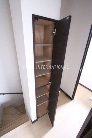 レオネクストアーミリージュの収納