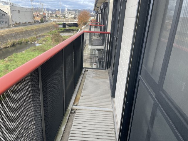 クレスコ Ｂ棟のバルコニー