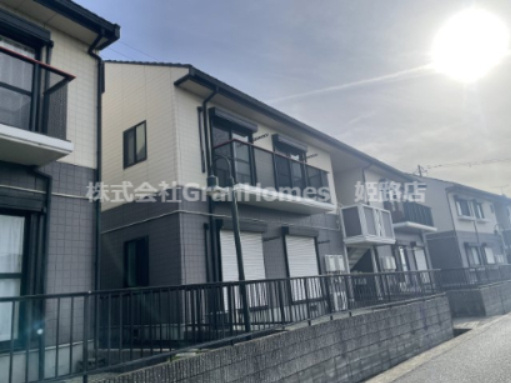 クレスコ Ｂ棟の外観