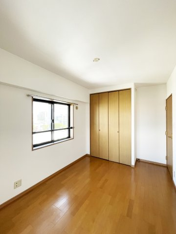 コムフォートブル松ノ内の居間・リビング