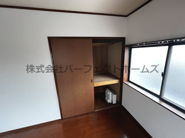 高田1丁目戸建の収納|便利な収納スペースです