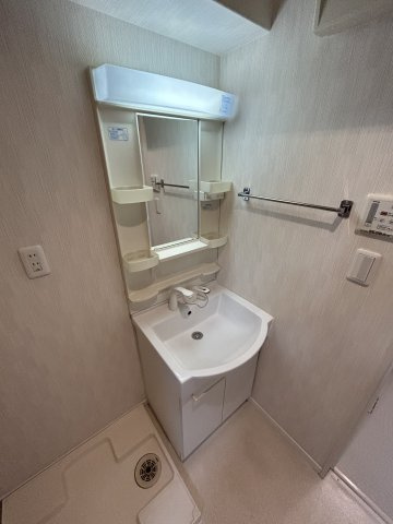 【洗面所】 | エルヴィータ高砂