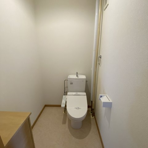 マヤパティオ　Ａ棟　（室蘭市共同住宅事業）のトイレ|トイレもきれいです