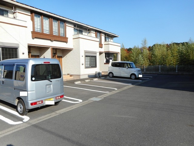 レガーロ・グランツＢの駐車場|駐車場