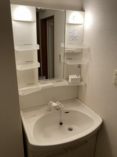 【洗面所】 | ジ・アパートメント荻窪Ⅲ