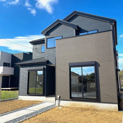 【外観】 | 潮来市日の出１号棟 | 即日のご見学も可能です。お気軽に0476-37-3888までお問合せ下さい。