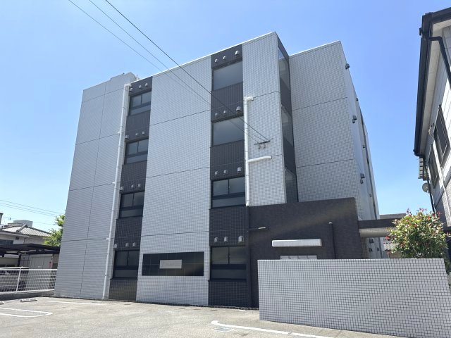 コレクト　ライルの外観