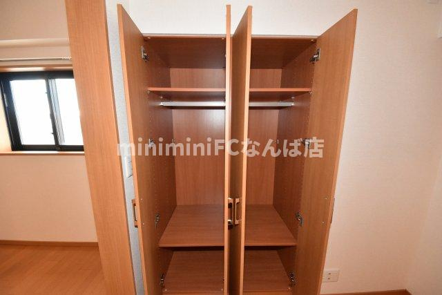 リーガル北堀江の収納