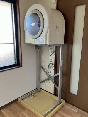 【設備】 | グロリアス杉本 | 乾燥機