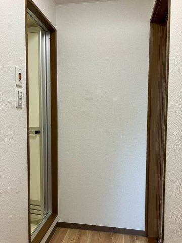 【玄関】 | グロリアス杉本