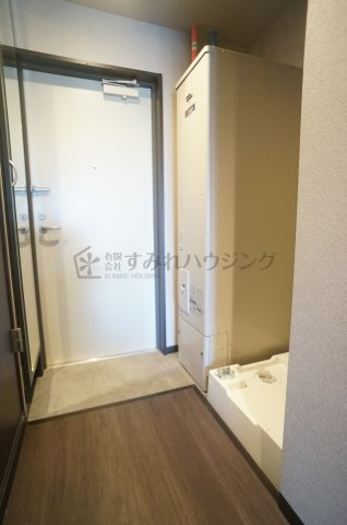 エルピスN4の玄関