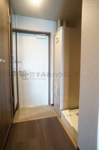 エルピスN4の玄関
