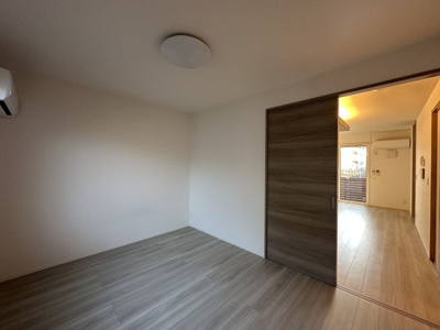 【洋室】 | シーダールシア