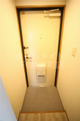 【玄関】 | アドラブール西大阪 | 玄関です