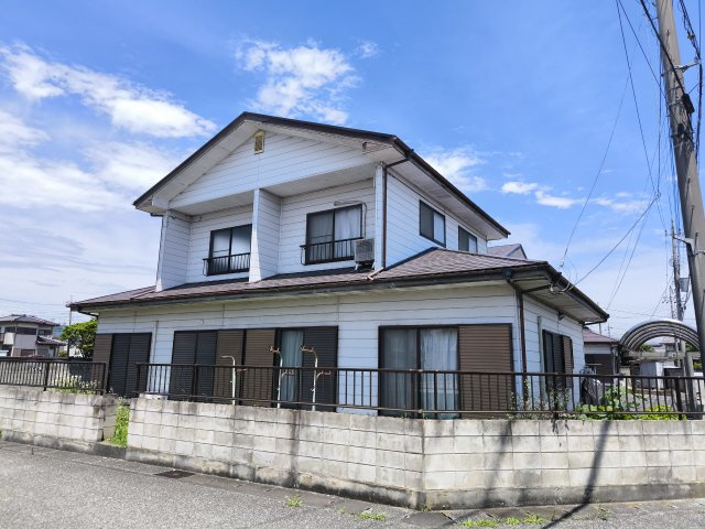 【外観】 | 泉マンションB | 建物の左側が空室のお部屋です
