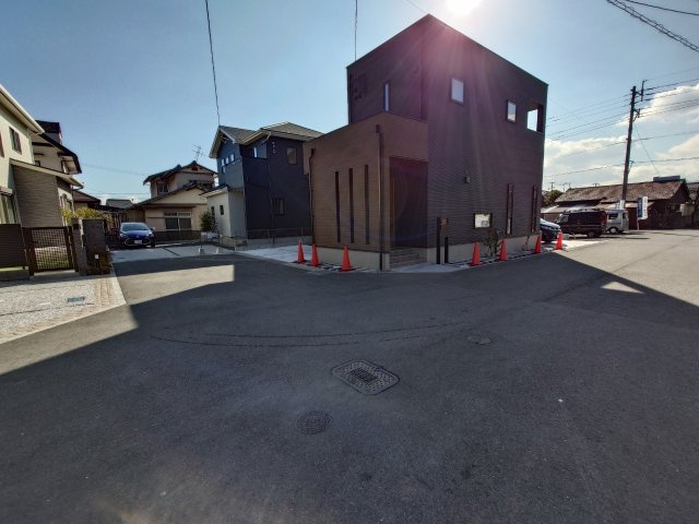 ーFITーフィットー小倉南区中曽根５丁目１期　【小倉南区　新築戸建て】の前面道路含む現地写真|前面道路も交通量も少なく駐車しやすい♪　【小倉南区　新築戸建て】