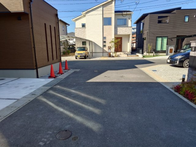 ーFITーフィットー小倉南区中曽根５丁目１期　【小倉南区　新築戸建て】の前面道路含む現地写真|前面道路も交通量も少ない♪　【小倉南区　新築戸建て】