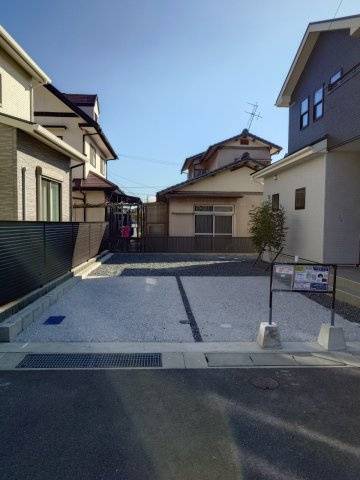 ーFITーフィットー小倉南区中曽根５丁目１期　【小倉南区　新築戸建て】の駐車場|駐車スペースも広々♪【小倉南区　新築戸建て】