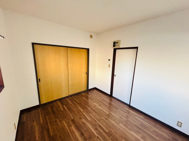 【洋室】 | Grande Hirayama A