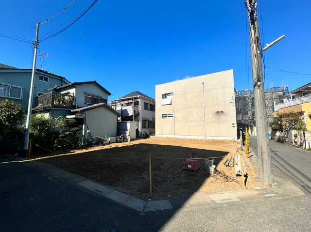 越谷市大沢4丁目新築戸建ての外観