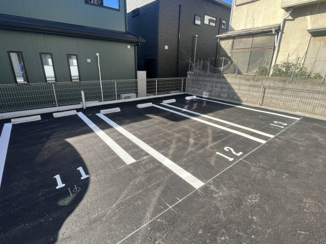 D-room五反田の駐車場