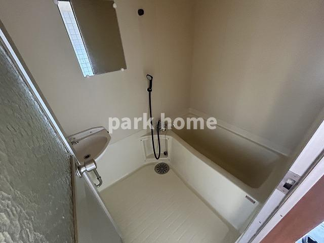 コーポMIKI Ⅰ南棟の浴室|きれいなお風呂です