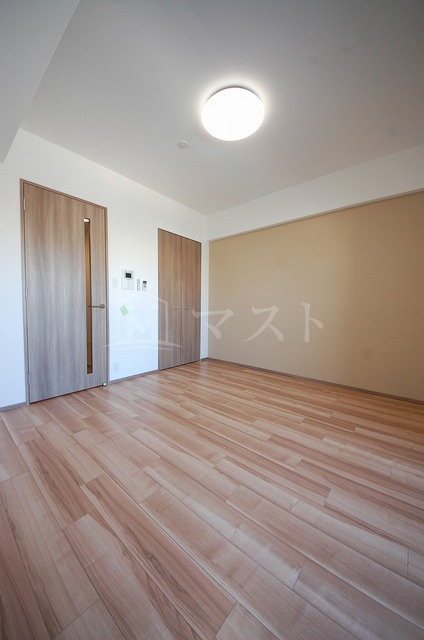 W-STYLE大阪谷町の内装