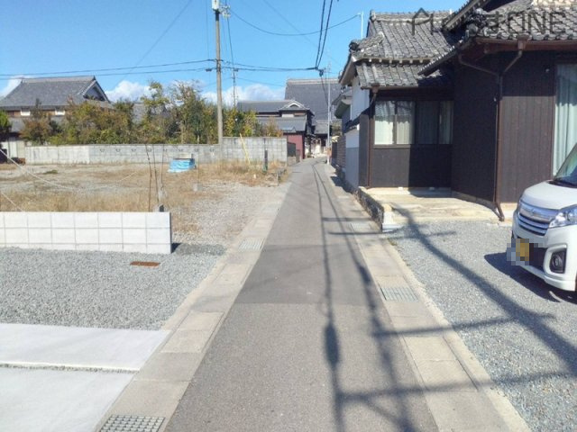 【前面道路含む現地写真】 | 姫路市船津町／2区画
