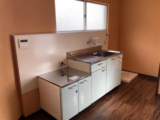 【キッチン】 | 熱海市桃山町　売一棟マンション