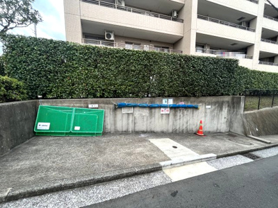 【その他共用部分】 | クリオ上大岡西壱番館 | 敷地内ゴミ置き場です。