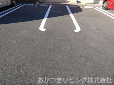 【駐車場】 | グランドリヴェールⅢ