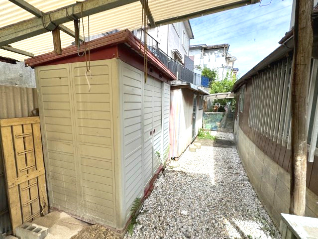 熊取町大久保南4丁目　中古戸建のその他|外部に物入付き