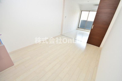 【居間・リビング】 | グリッター長田